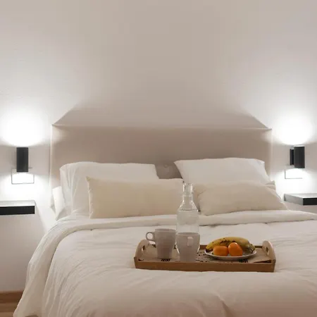 Urbano En Appartement *